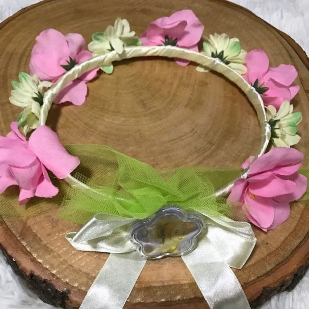NWOT Tinkerbell Floral Tiara & Tinkerbell Tulip Blush & Gloss Set